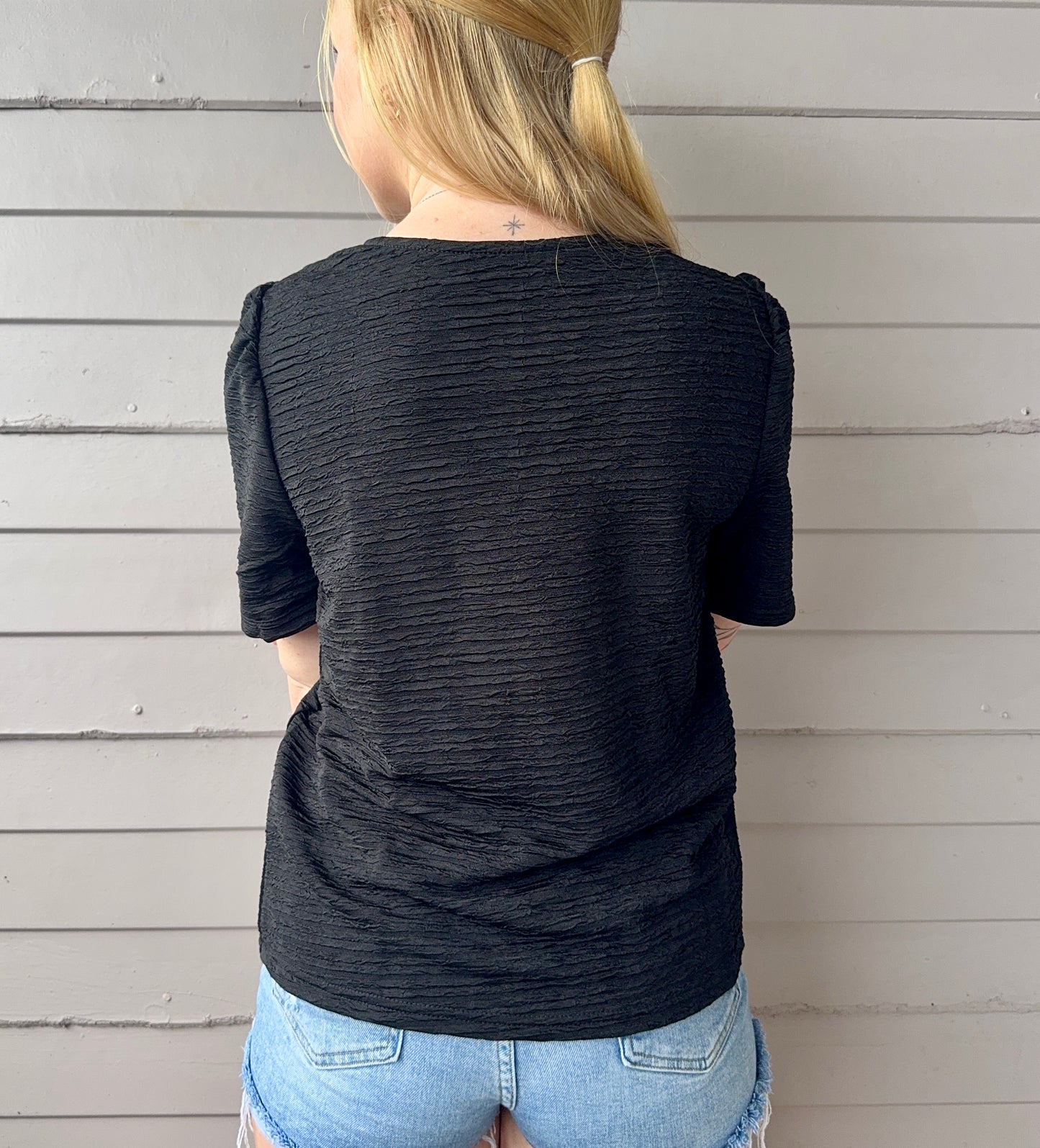 Causal Black Bow Shirt