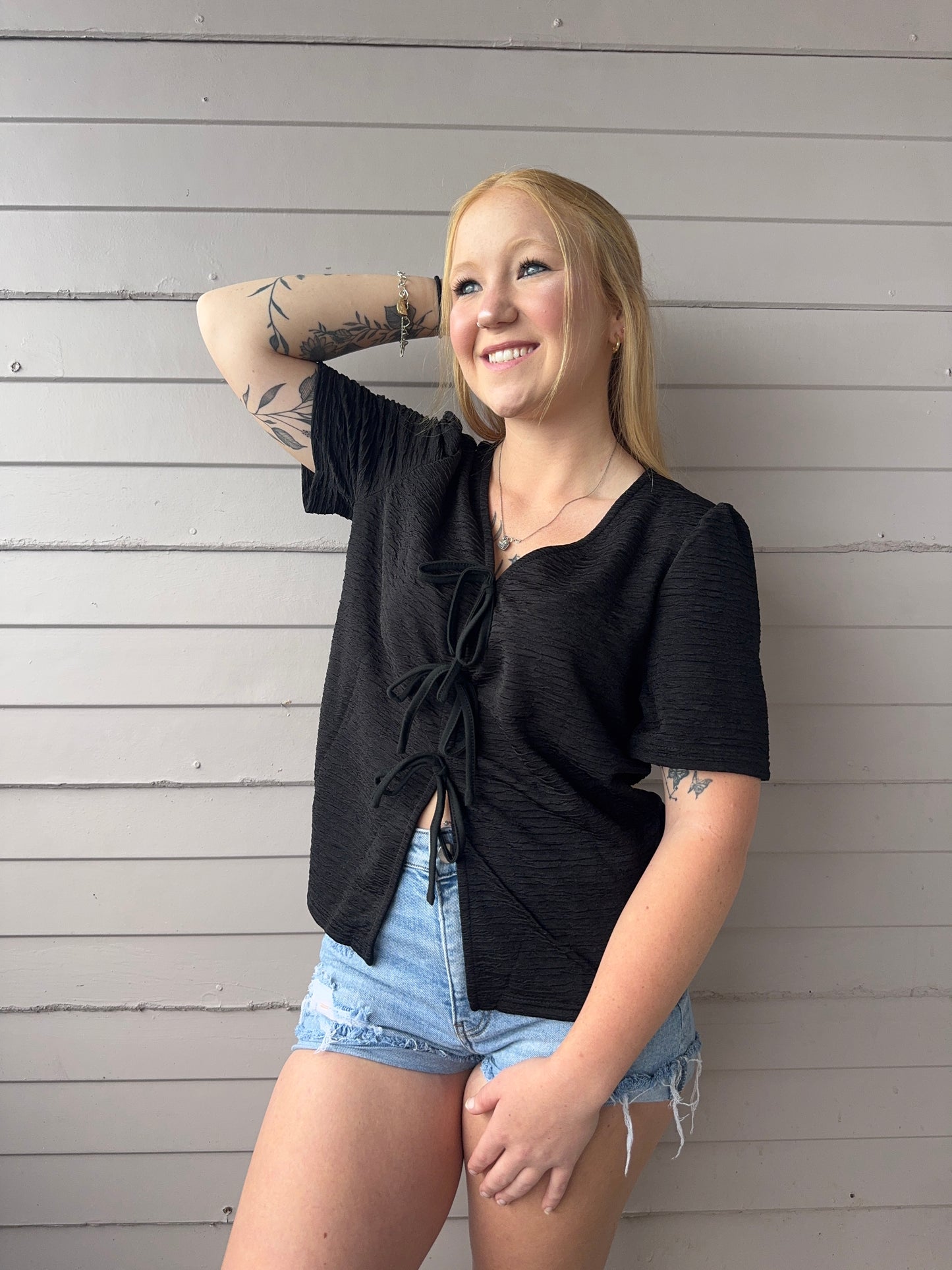 Causal Black Bow Shirt